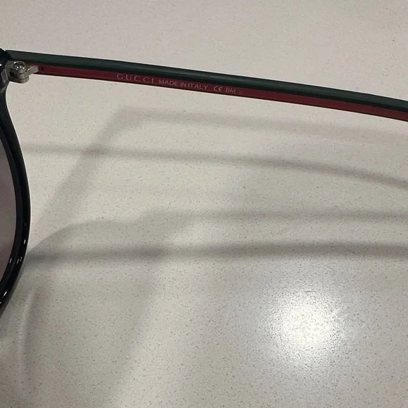 Gucci sunglasses - Picture 4 of 7